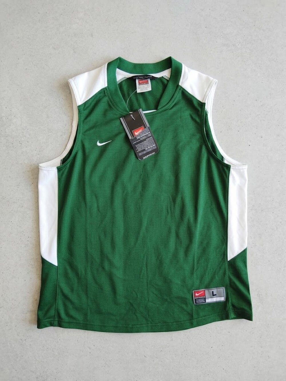 NWT Vintage Y2K Nike Team Sphere Dry Sleeveless Tank Top  Youth L 12-14